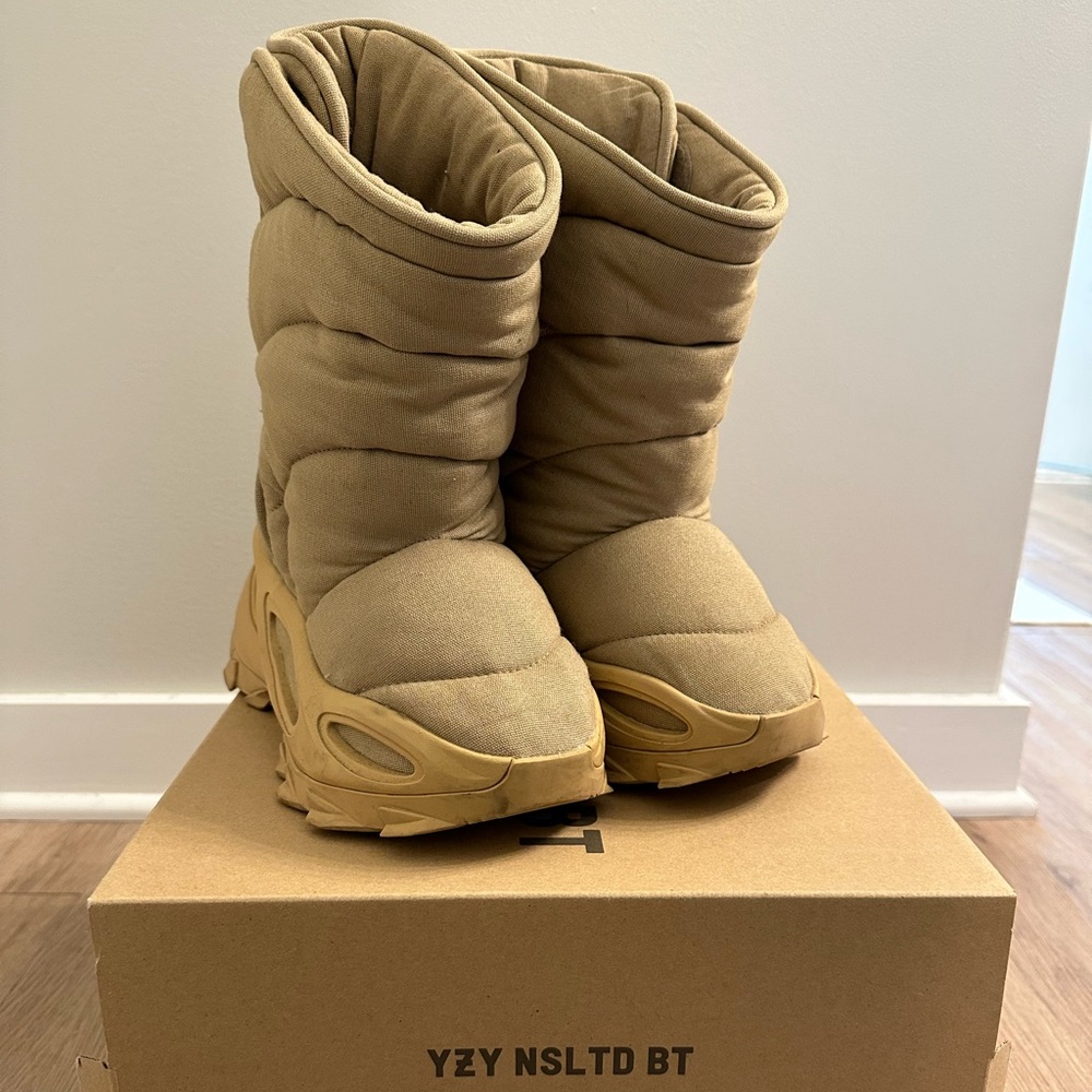 Yeezy NSLTD Boots